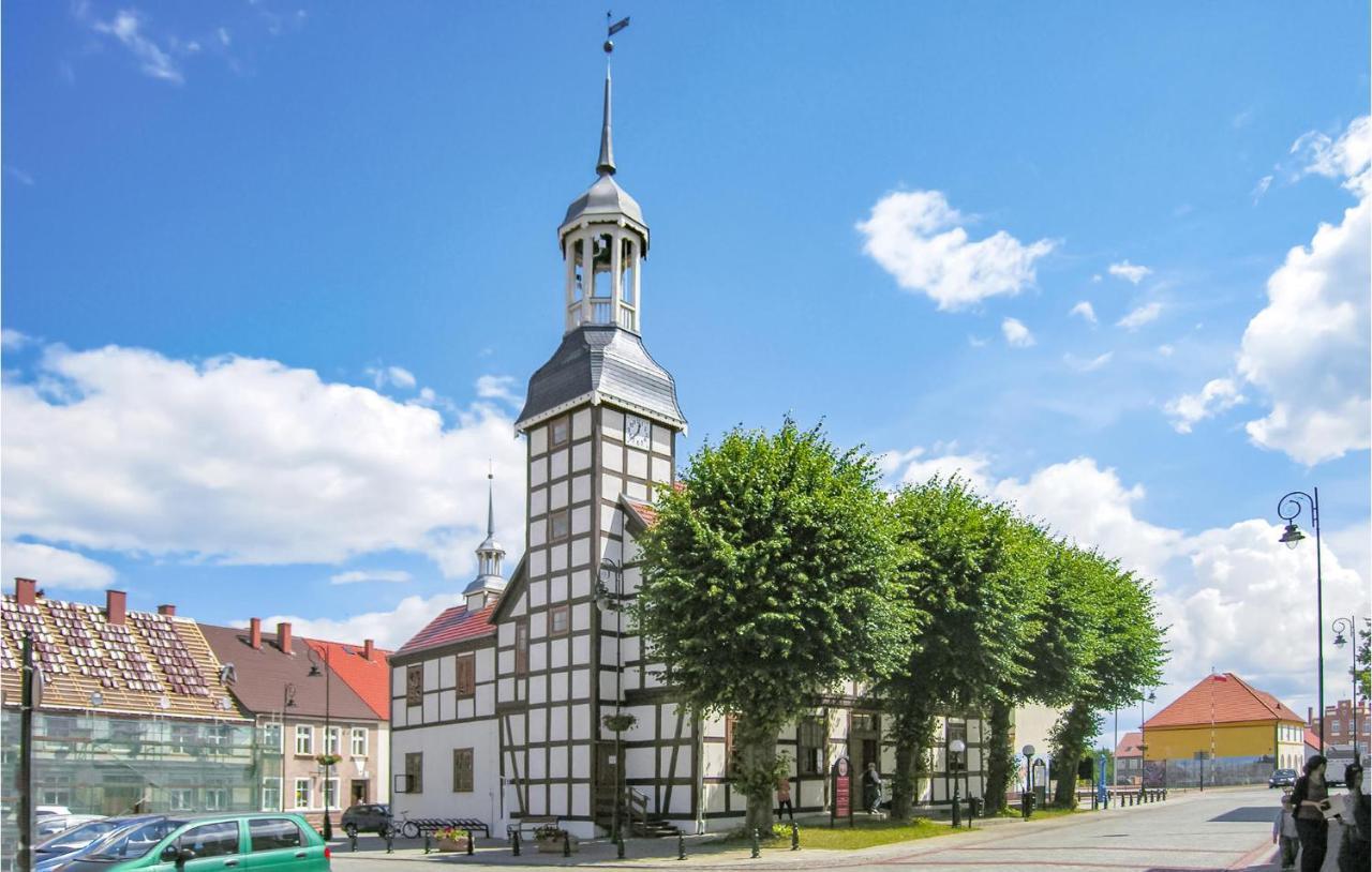 Cozy Apartment In Nowe Warpno With Wifi Esterno foto